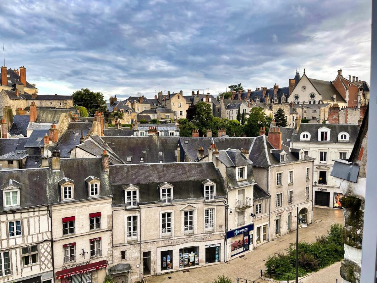 ☆ Sur les toits de Blois ☆ T2 avec vue Château Exterior foto